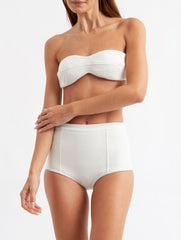 HOT PANT KNITTING WITH CUTOUT - OFF WHITE